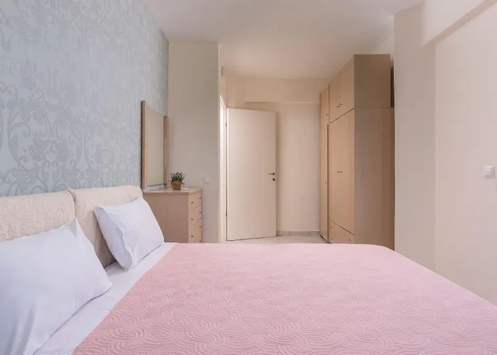 Vilă Aegean - F & B Summer Collection *