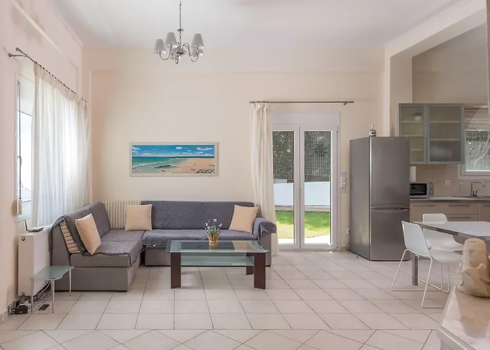 Vilă Aegean - F & B Summer Collection